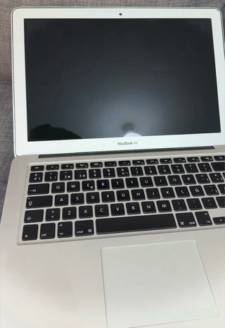 MacBook Air 13 Pulgadas 2015 i5 8GB 125GB Plata