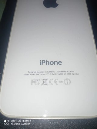 iPhone 4 Bianco Argento Modello A1387