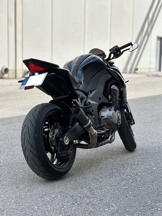Kawasaki Z1000 Black Edition