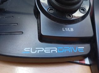 Volante de carreras Superdrive universal
