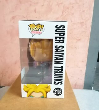 Funko Pop! Super Saiyan Trunks 2198 CHASE Edition