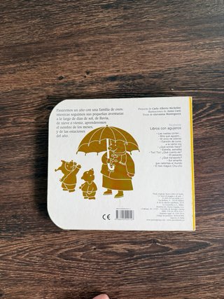 Libro infantil 12 meses Panini