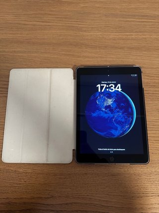 iPad 6ª Gen (2018) + Apple Pencil 1ª Gen
