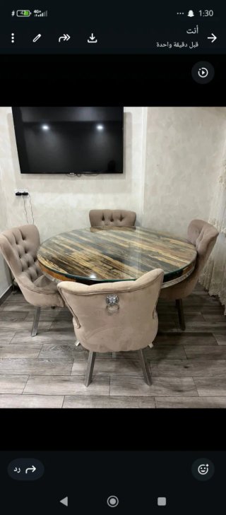 Mesa de cristal y 4 sillas terciopelo