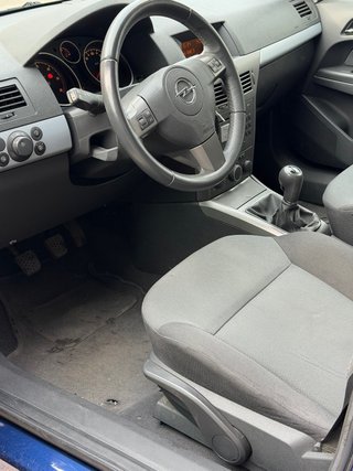 Opel Astra 2006