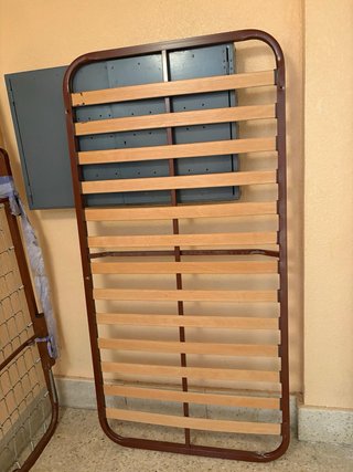 Somier de patas metálico 20€los dos