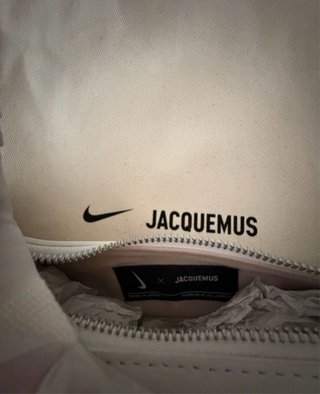 Bolso Nike x Jacquemus Blanco