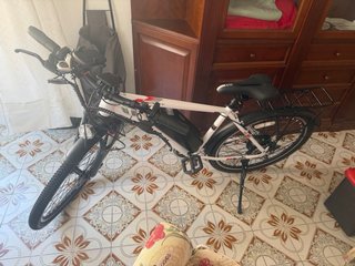 Bicicleta Eléctrica Ebike con Maleta Amarilla