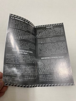 Manuale di God of War Chains of Olympus per PSP