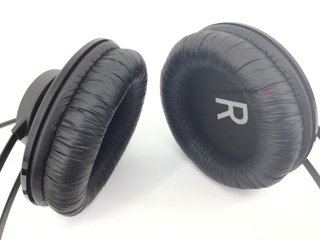 diadema akg k52
