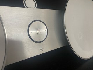Bang & Olufsen Beoplay A8 Perfetto