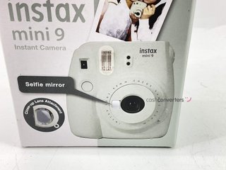 camara instantanea fujifilm instax mini 9