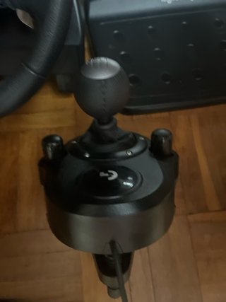 Volante Logitech G29 con Pedales y Palanca de camb