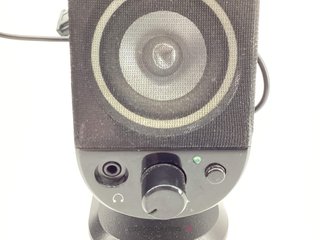 altavoces pc logitech x-230