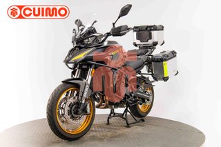 QJ MOTOR SRT 900 SX