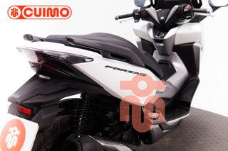 HONDA FORZA 300