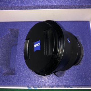 Zeiss Batis 2.8/18 E-mount
