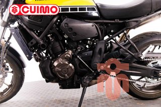 YAMAHA XSR 700