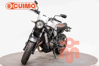 YAMAHA XSR 700