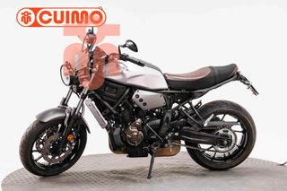 YAMAHA XSR 700