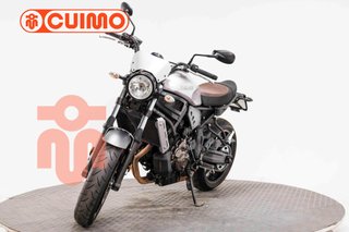 YAMAHA XSR 700