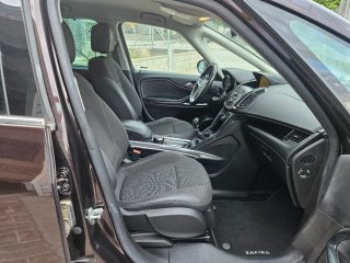 Opel Zafira Tourer 2015