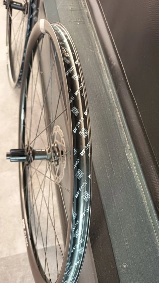 DT Swiss G1800 Boost Ruedas gravel