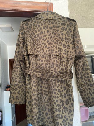 Gabardina Zara Animal Print,de entretentret nueva