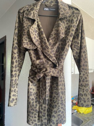 Gabardina Zara Animal Print,de entretentret nueva
