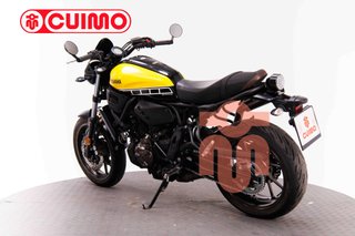 YAMAHA XSR 700
