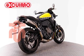 YAMAHA XSR 700