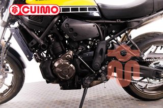 YAMAHA XSR 700