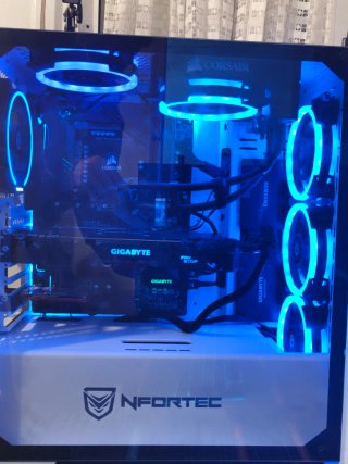 PC Gaming Nfortec con RGB