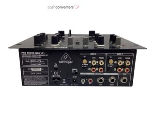 mesa mezclas behringer pro mixer nox 101