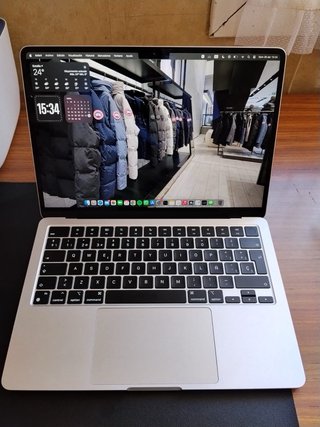 MacBook Air M2 Plata