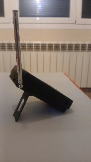 Televisor portátil Casio TV-600 de los años 90