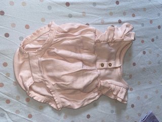 Ropa de bebé a rayas