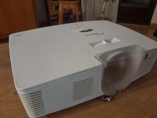 Proyector Optoma para cine y videojuegos
