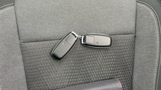 Nissan Qashqai 1.3 DIG-T MHEV 103KW N-CONNECTA 140 5P