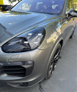 Porsche Cayenne  V8 diesel