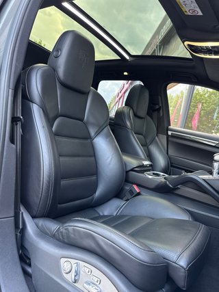 Porsche Cayenne  V8 diesel