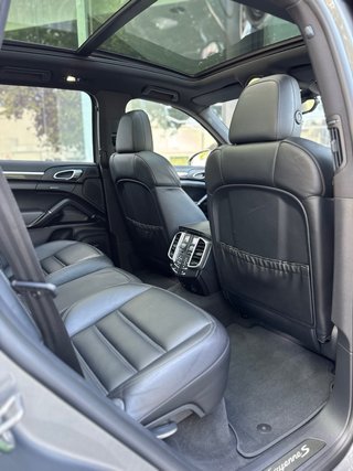 Porsche Cayenne  V8 diesel