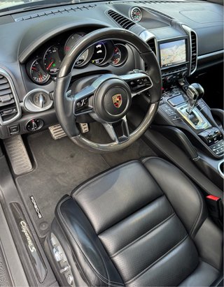 Porsche Cayenne  V8 diesel