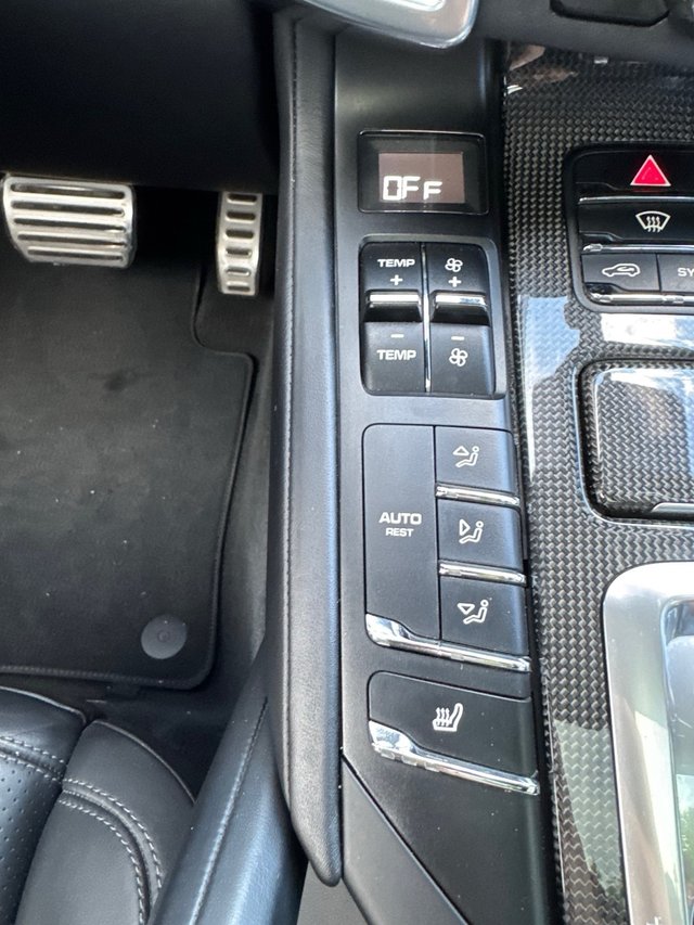 Porsche Cayenne  V8 diesel