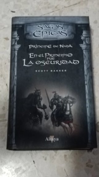 Varios títulos de libros