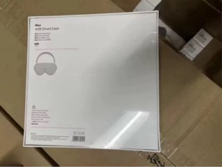 Apple Max con Smart Case Blanco