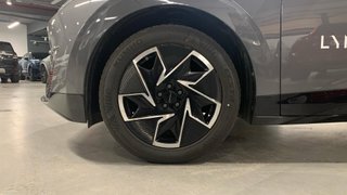 LYNK & CO 02 BEV 66KWH CORE 272 5P