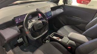 LYNK & CO 02 BEV 66KWH CORE 272 5P