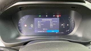 VOLVO XC40 2.0 B3 MHEV PLUS DARK DCT 5P