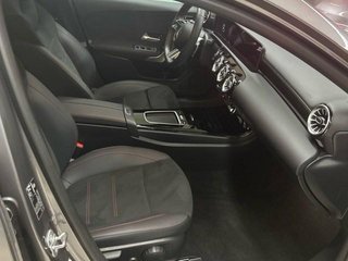 MERCEDES-BENZ Clase A 180 Compacto